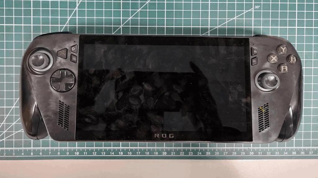 微软专用Xbox掌机暂缓开发 转向优化Win11游戏体验