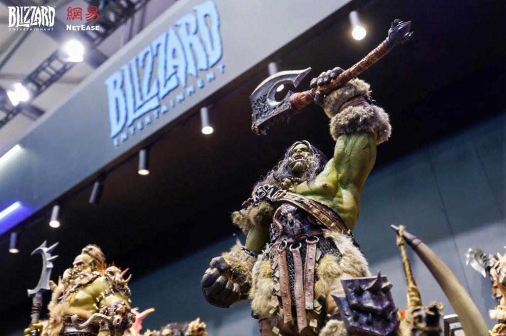 28.8万元送到家！暴雪在CJ现场展示2米高巫妖王雕像