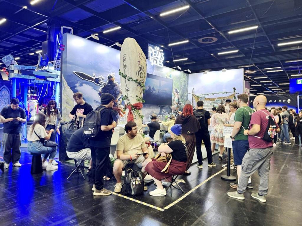 国产SOC《山外山》科隆游戏展首次线下试玩 玩家好评不断