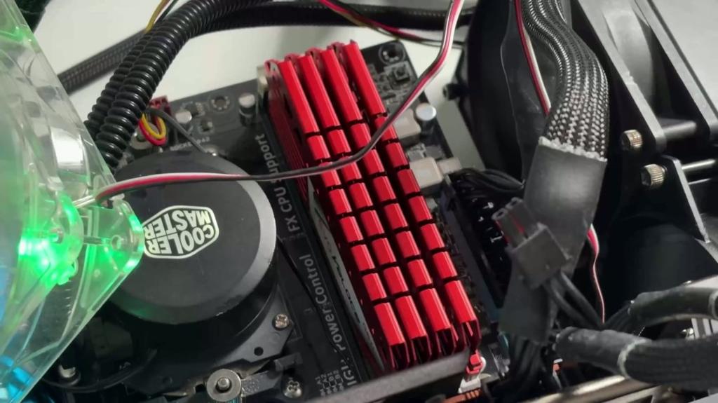 发售12年的AMD FX-9590依然能跑得动《战地6》